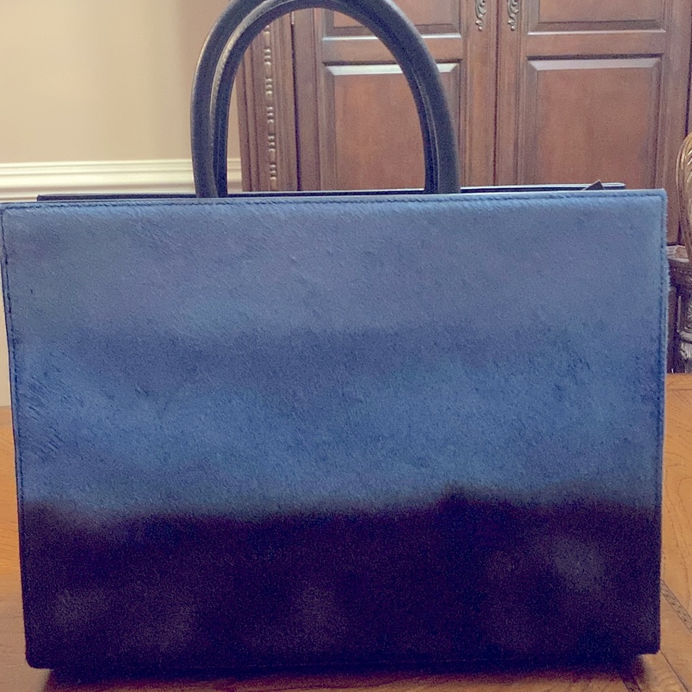 Tote - Picture 2 of 5